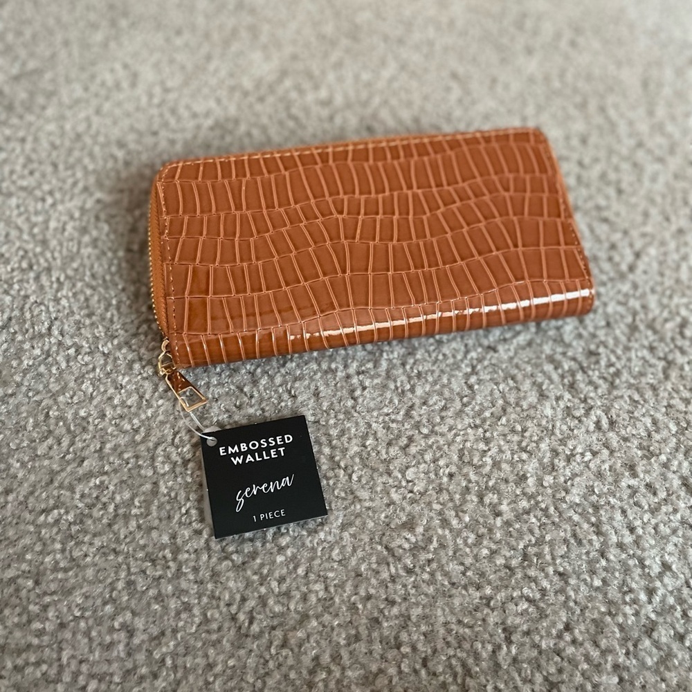 Brown Croc Embossed Zip Around Wallet NWT - Picture 5 of 5
